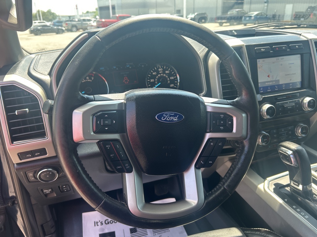 2020 Ford F-150 Lariat photo 13