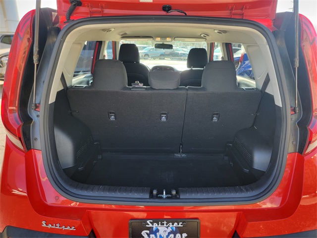2020 Kia Soul LX photo 16