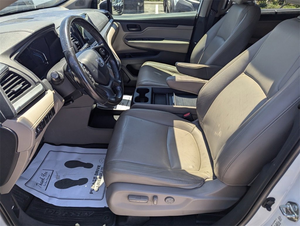 2020 Honda Odyssey EX-L photo 23