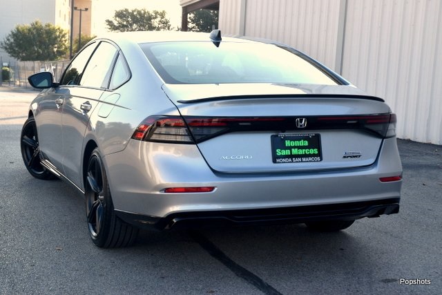 2025 Honda Accord Hybrid Sport-L photo 4
