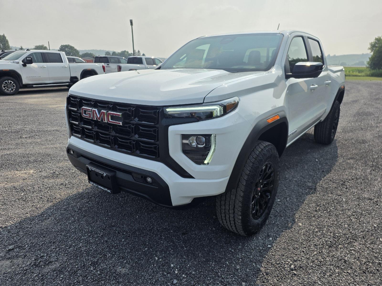 2026 GMC Canyon Elevation's photo