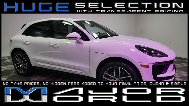 2023 Porsche Macan Base's photo