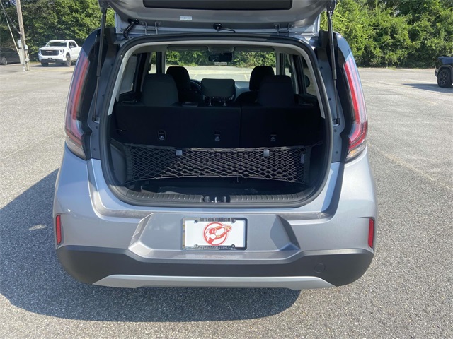 2025 Kia Soul LX photo 8