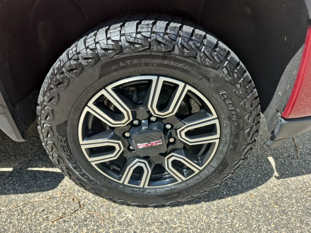 2023 Gmc Sierra HD AT4 photo 6