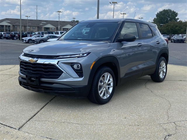 2024 Chevrolet Trailblazer LS photo 5