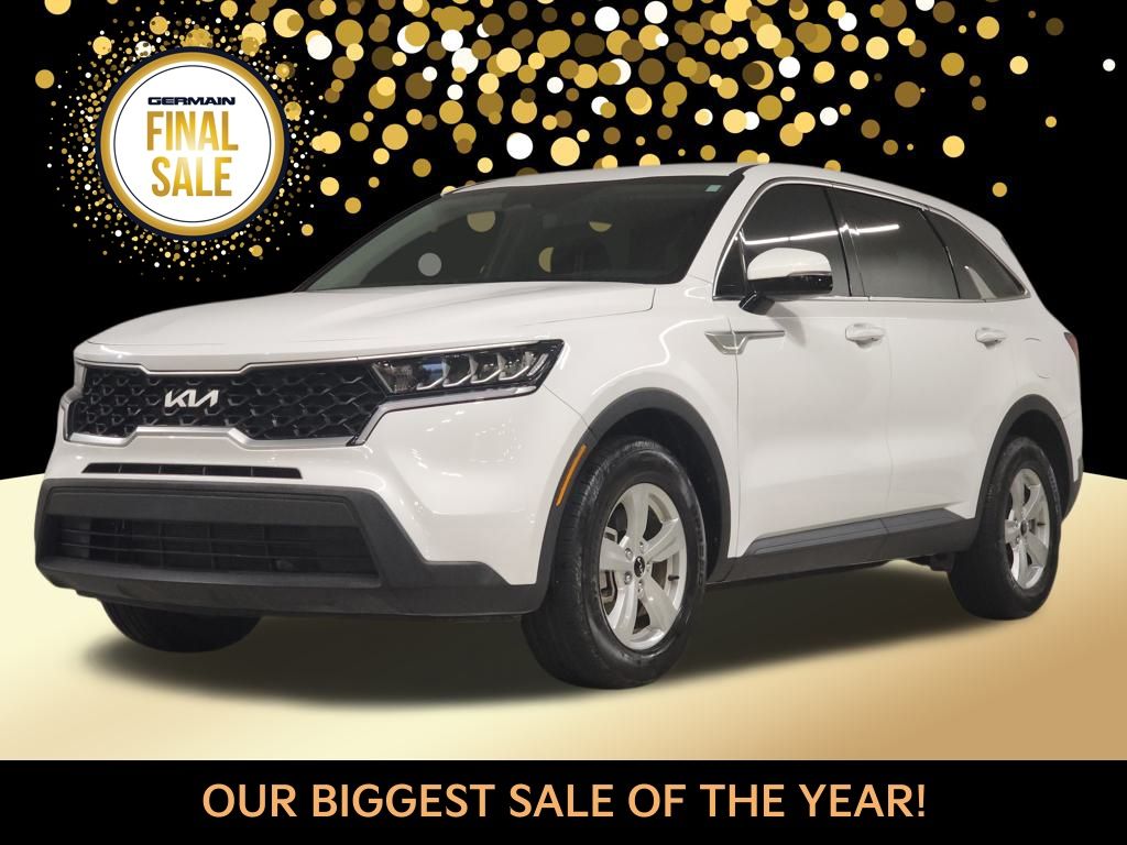 2023 Kia Sorento LX's photo