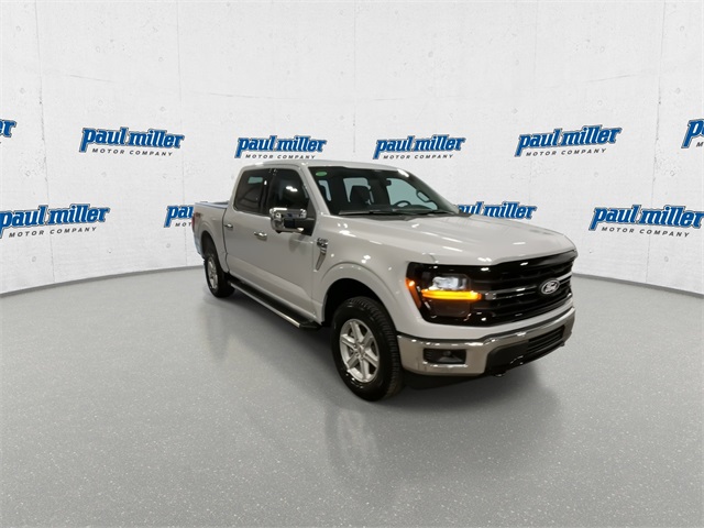 2025 Ford F-150 XLT photo 2