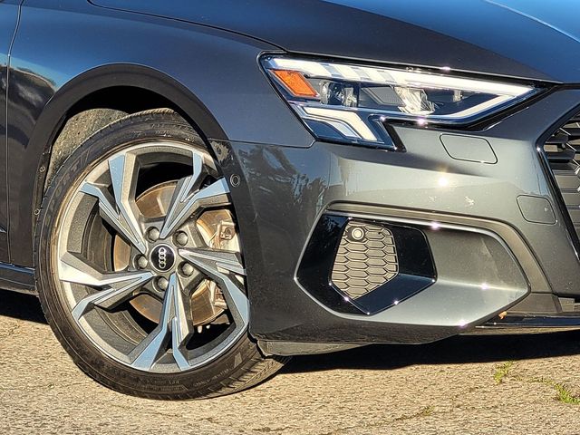 2023 Audi A3 40 Premium Plus photo 3