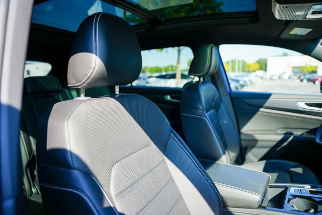 2024 Volkswagen Atlas Cross Sport SEL R-Line photo 38