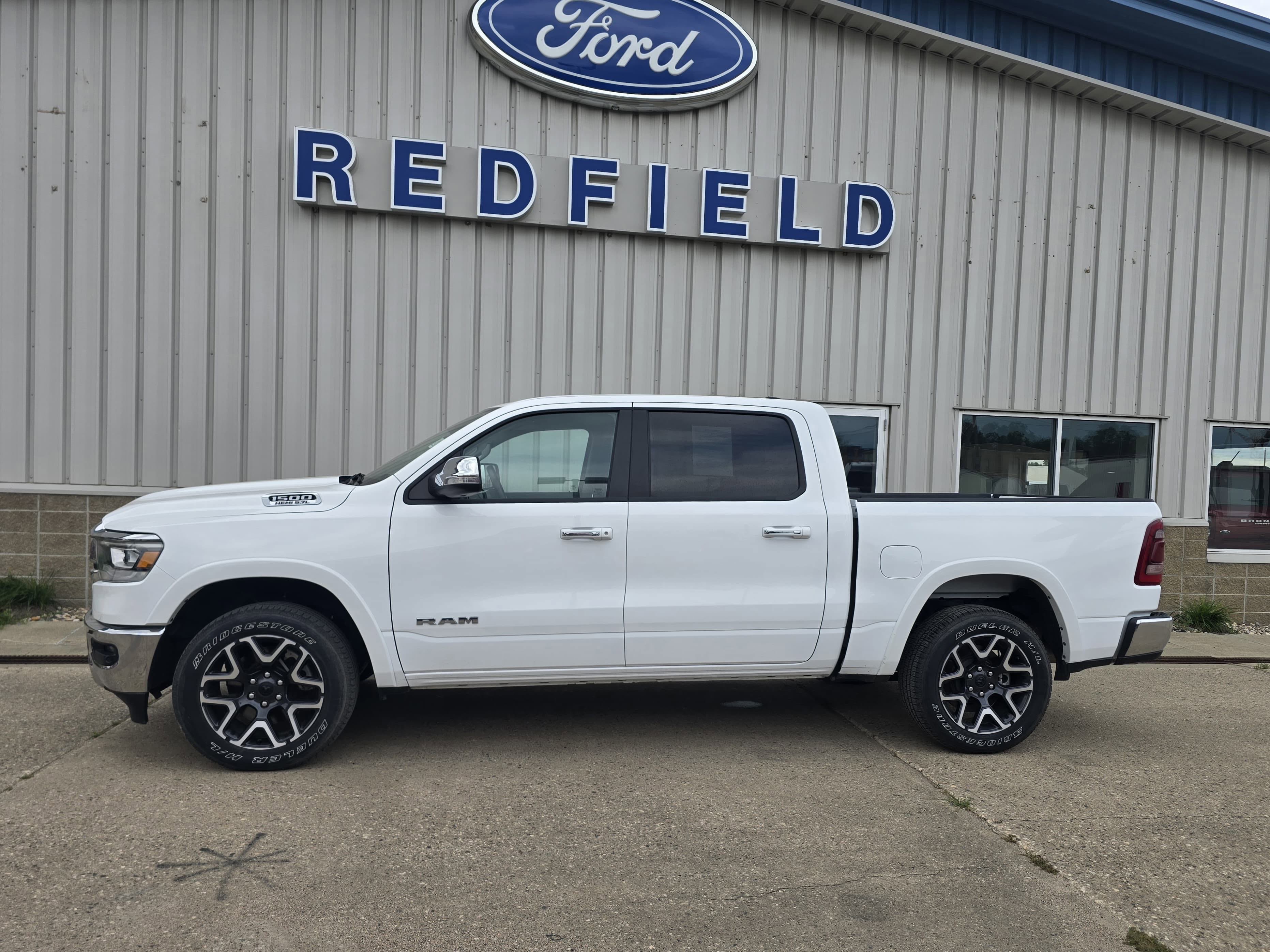 2022 RAM Ram 1500 Pickup Laramie's photo
