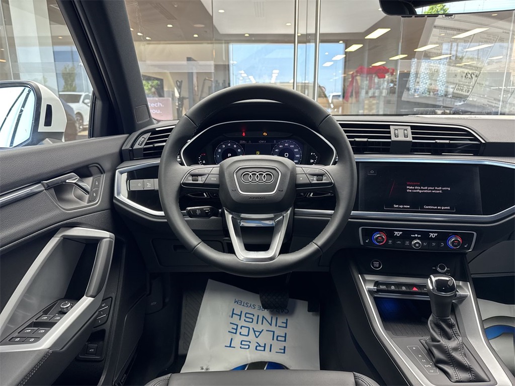 2025 Audi Q3 Premium Plus S line photo 14