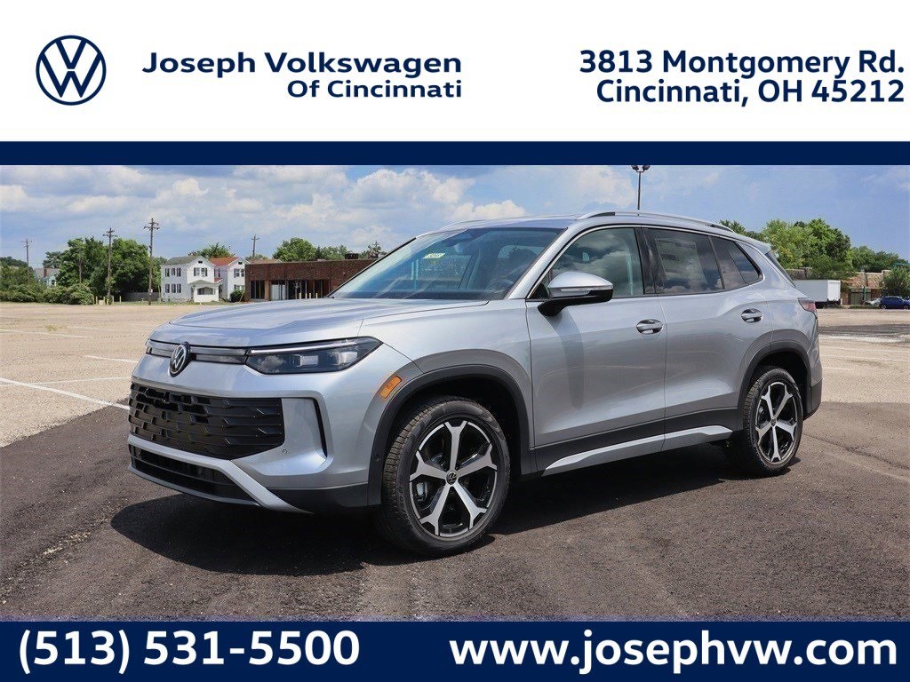 2025 Volkswagen Tiguan SE's photo