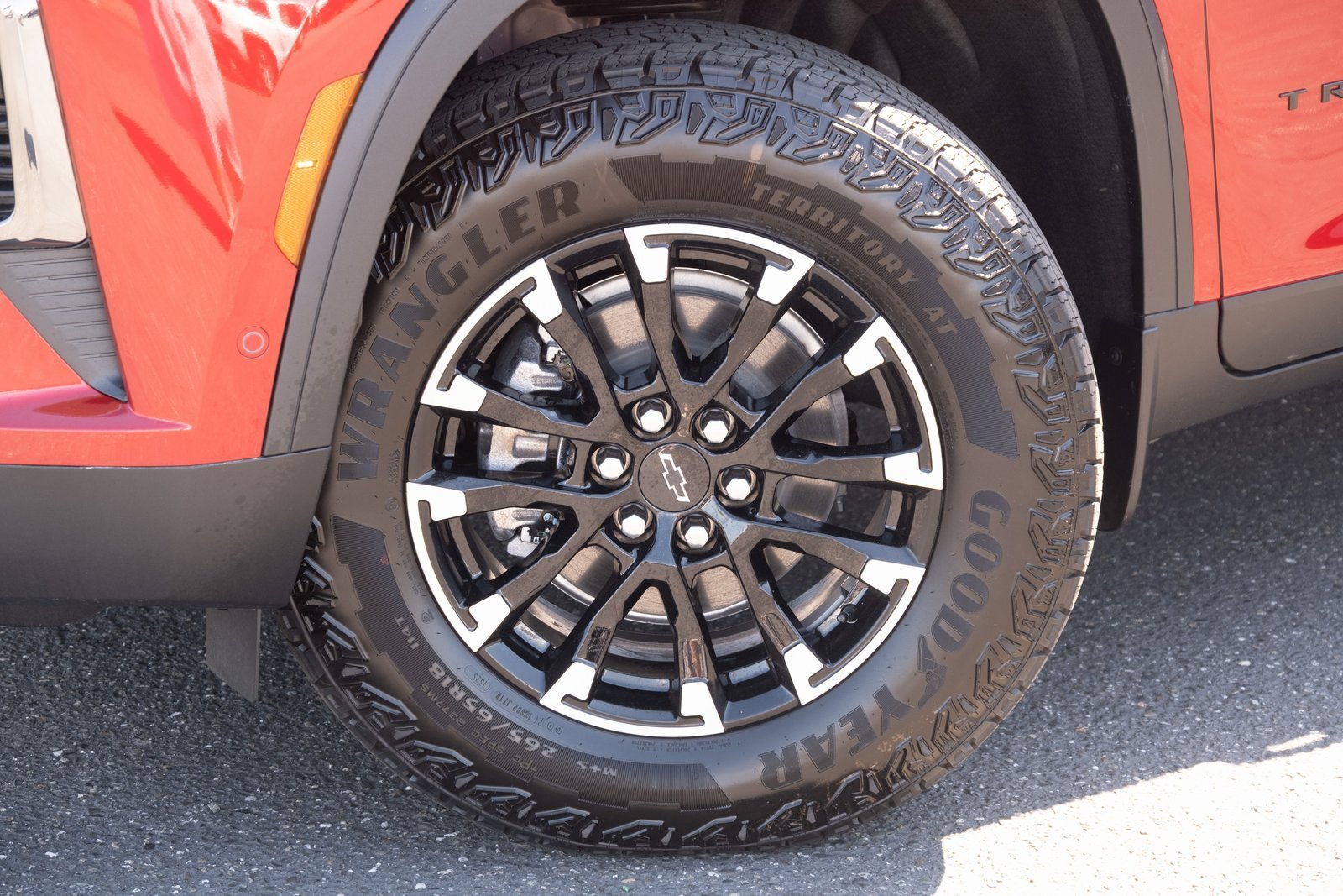 2025 Chevrolet Traverse Z71 photo 21