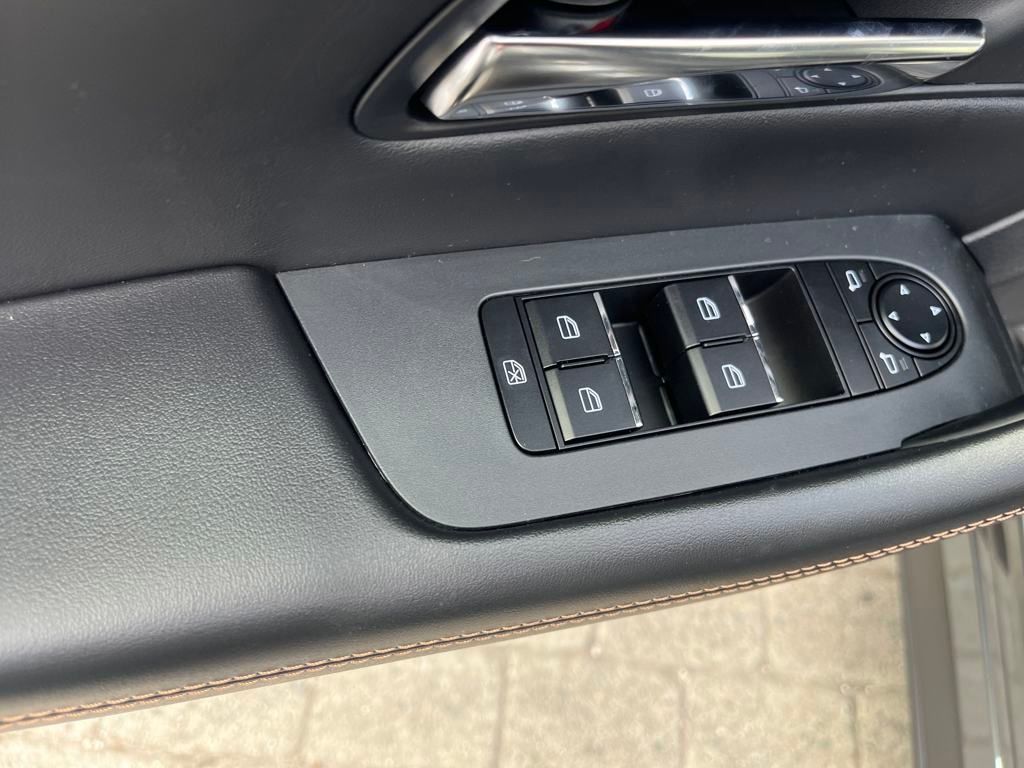 2025 Mazda CX-90 3.3 Turbo Preferred photo 11