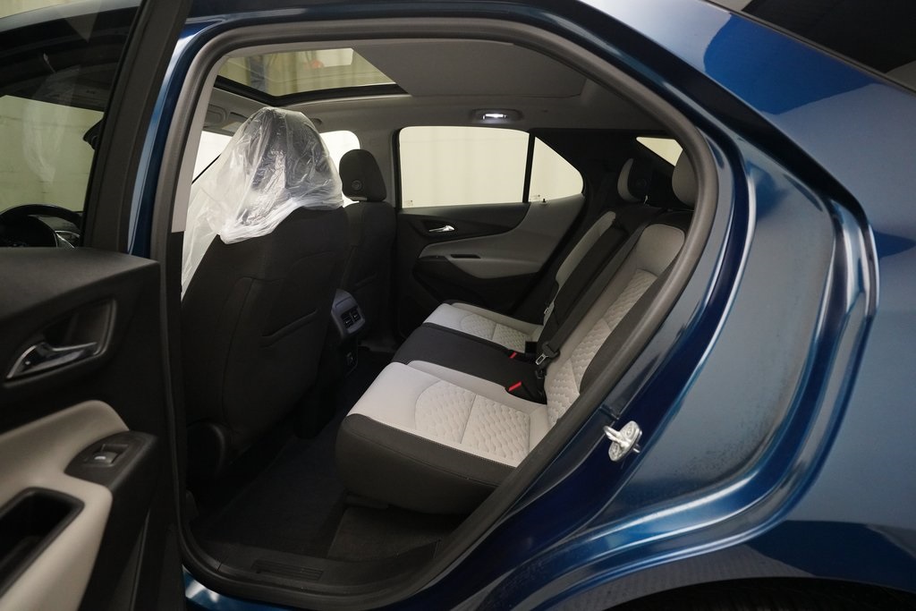 2020 Chevrolet Equinox LT photo 12