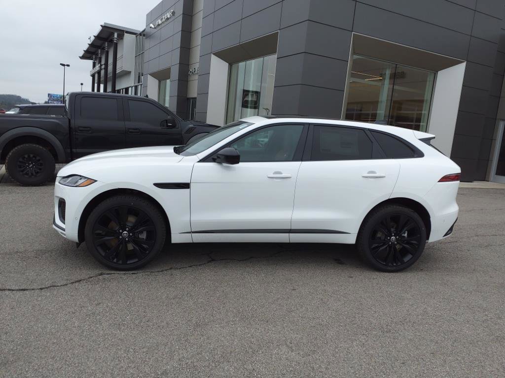 2026 Jaguar F-PACE P250 R-Dynamic S photo 2