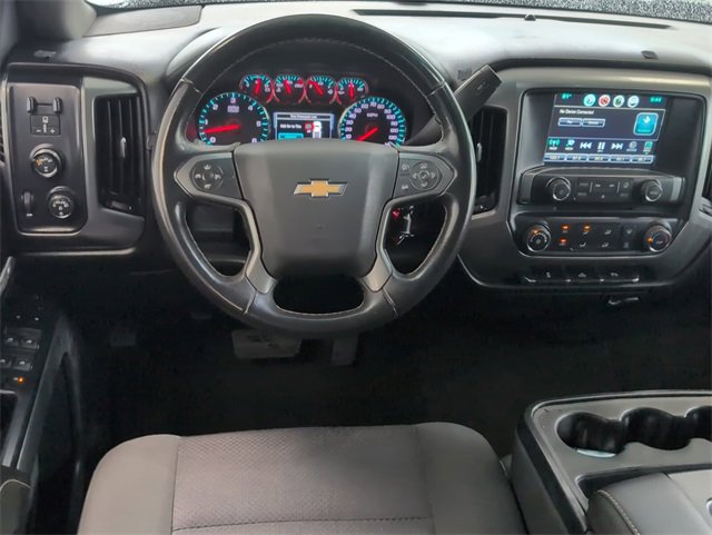 Used 2017 GRAPHITE METALLIC Chevrolet LT image 7