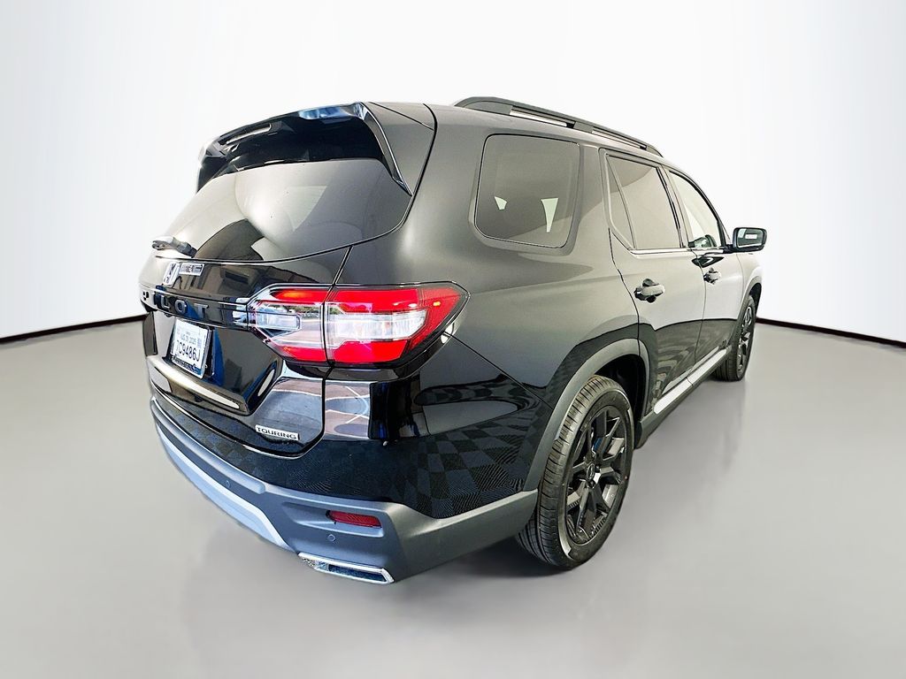 2025 Honda Pilot Touring photo 2