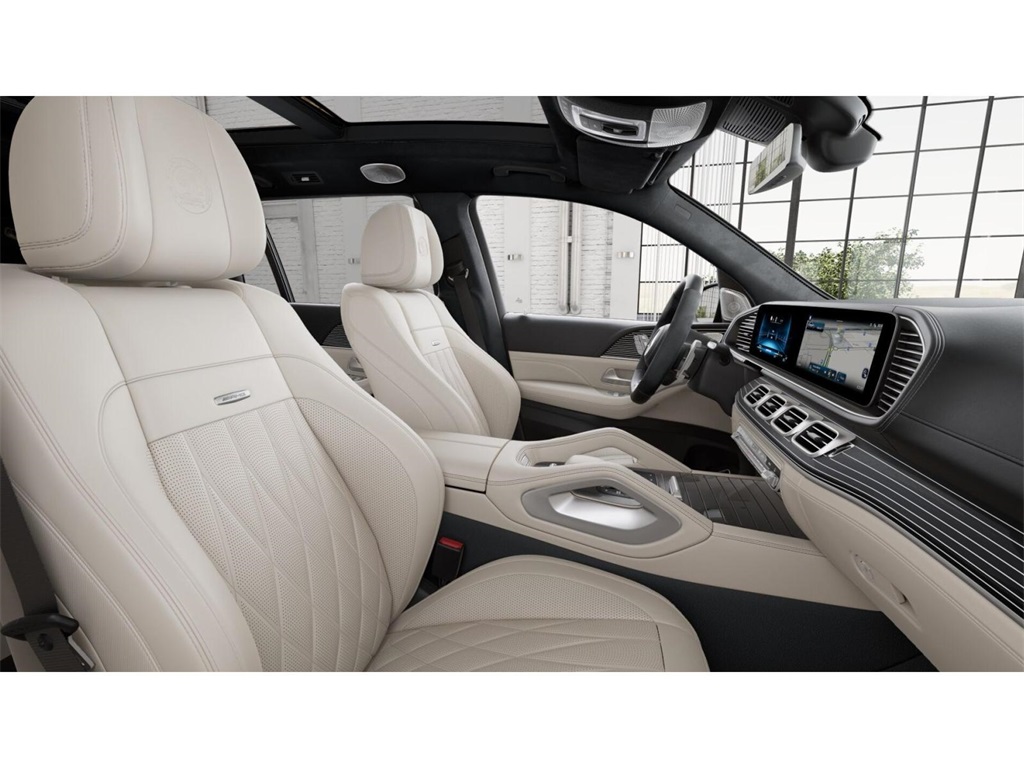 2026 Mercedes Benz GLS AMG 63 4MATIC photo 4