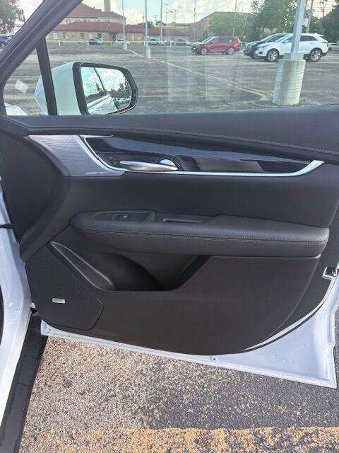 2024 Cadillac XT5 Premium Luxury photo 17