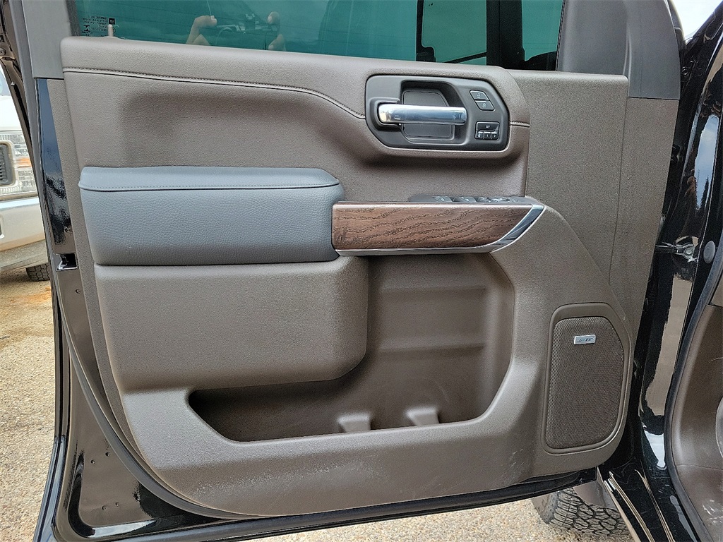 2023 Gmc Sierra HD Denali photo 18