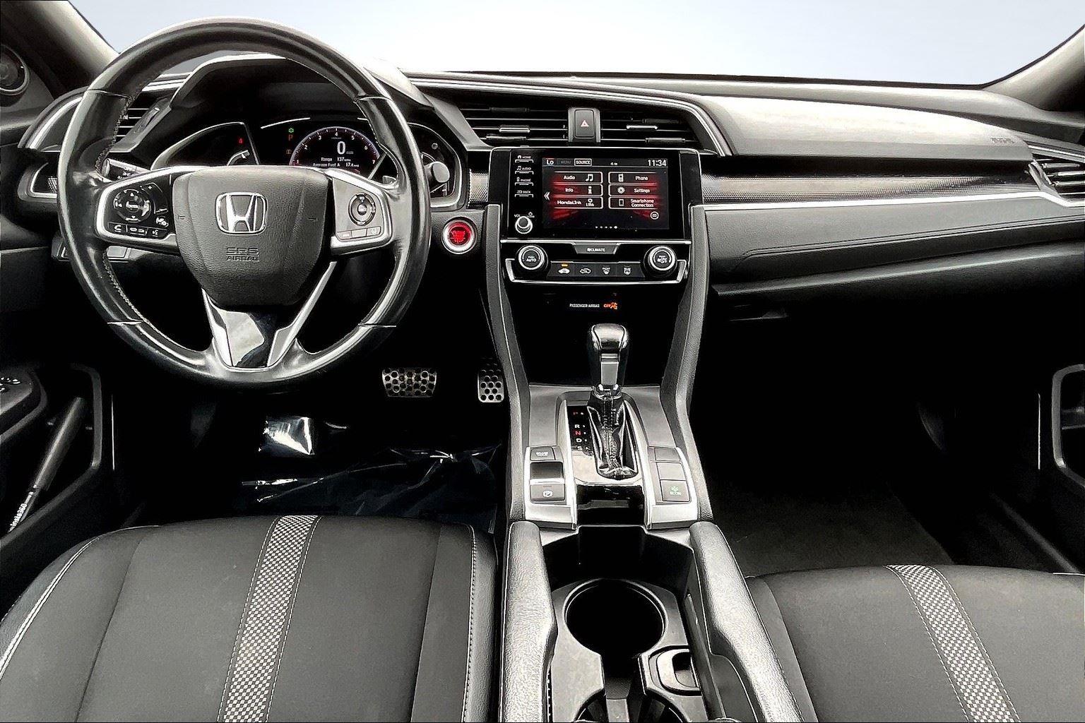 2019 Honda Civic Sport photo 15