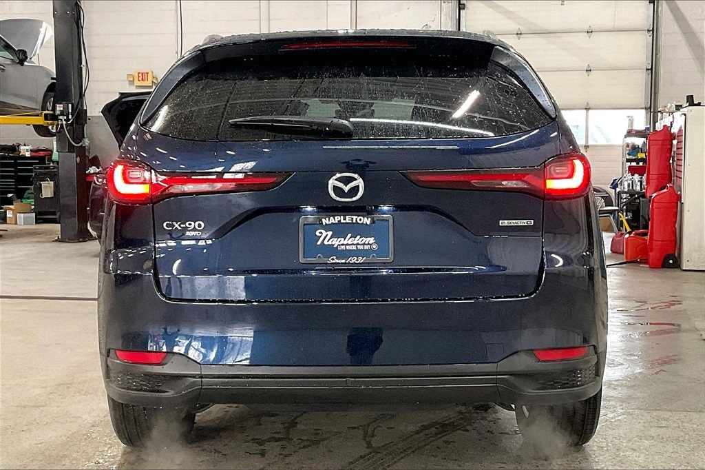 2026 MAZDA CX-90 - Image 3