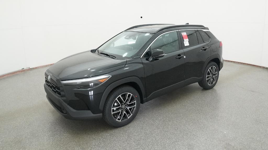 2026 Toyota Corolla Cross XLE's photo