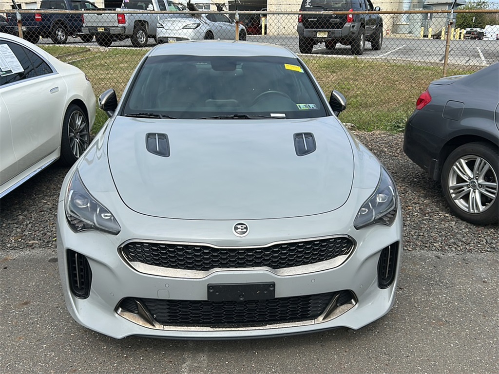 2021 Kia Stinger GT photo 2