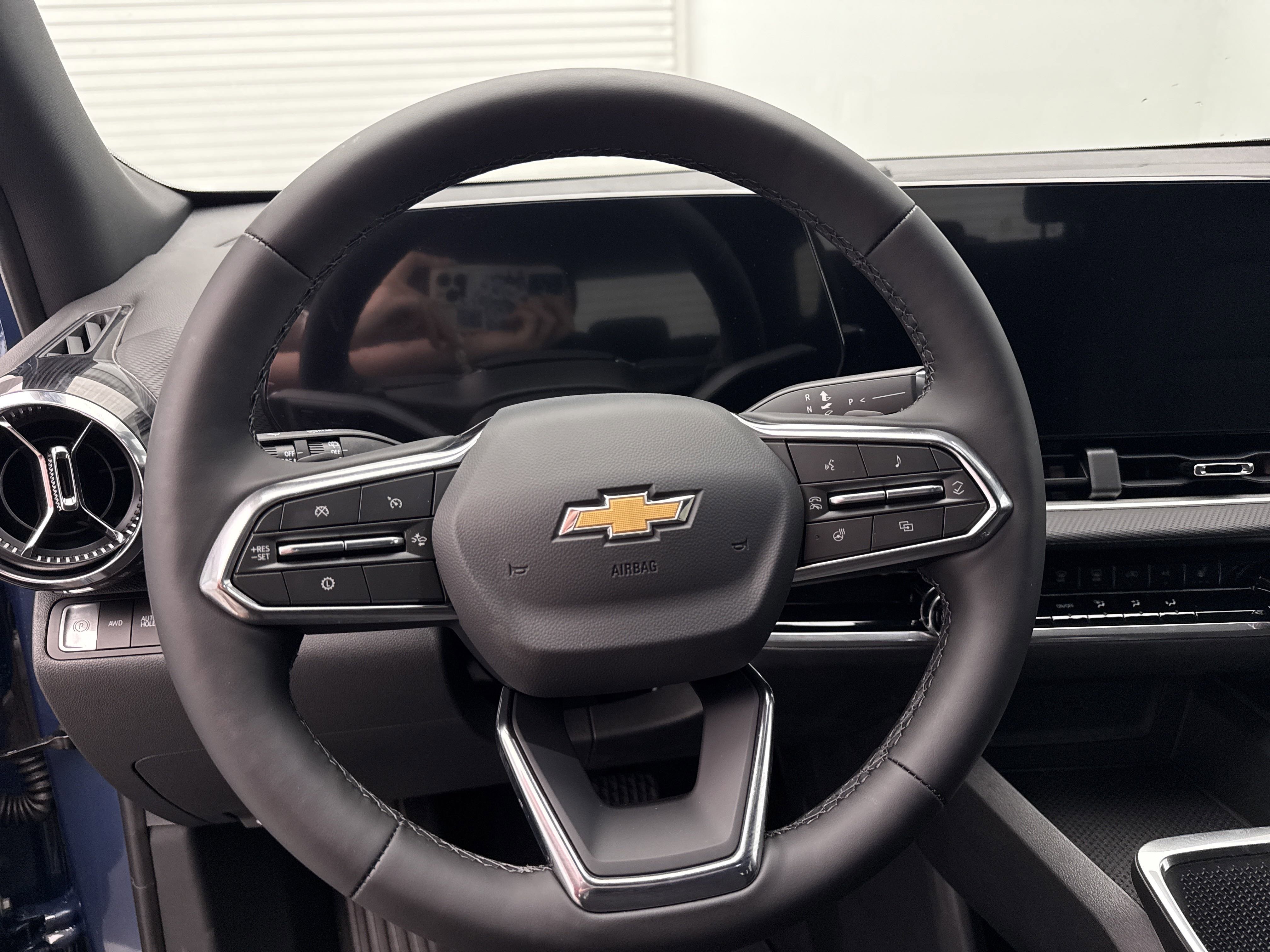 2026 Chevrolet Equinox LT photo 12