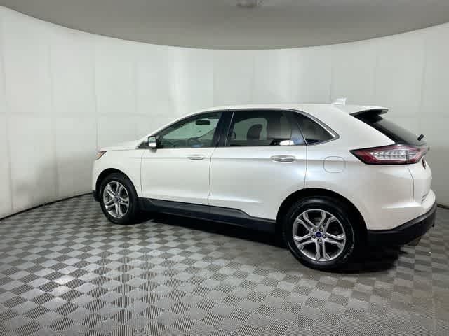 2016 Ford Edge Titanium photo 3