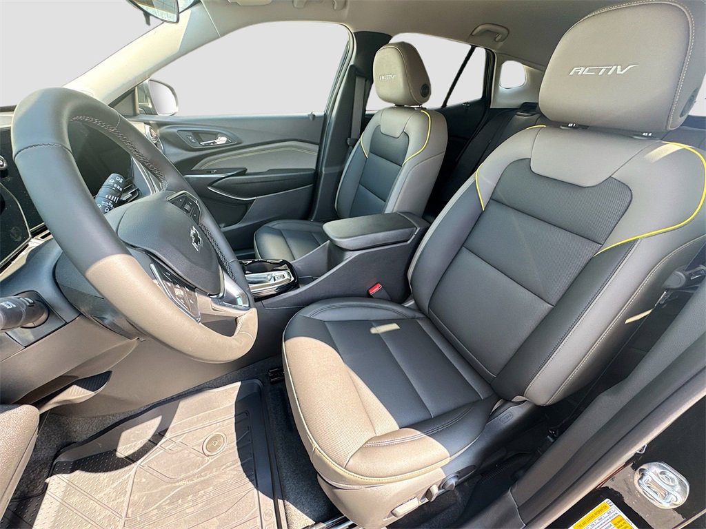 2025 Chevrolet Trax ACTIV photo 16