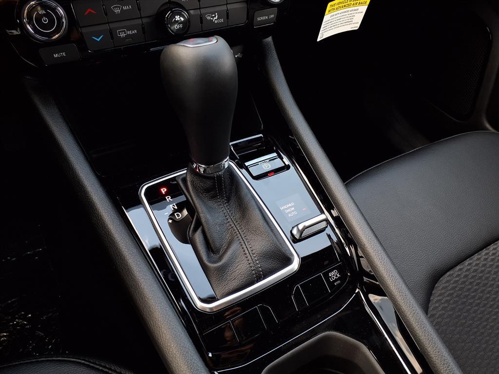 2026 Jeep Compass Latitude Altitude photo 11
