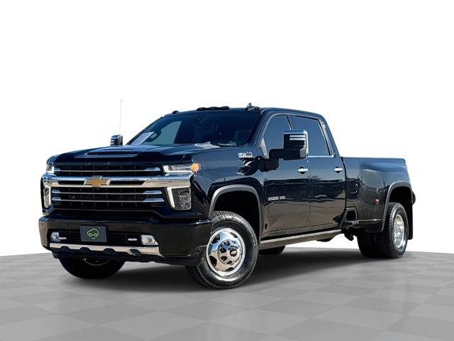2022 Chevrolet Silverado 3500HD High Country's photo