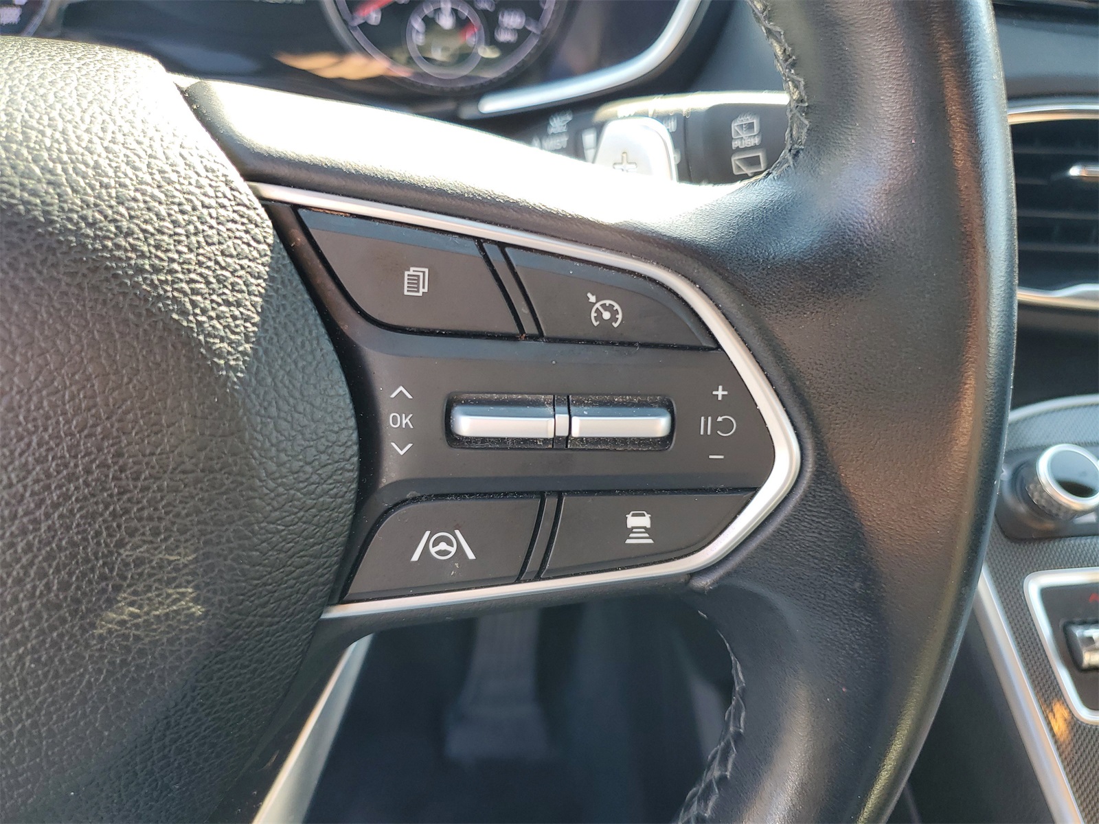 2023 Hyundai Santa Fe SEL photo 12