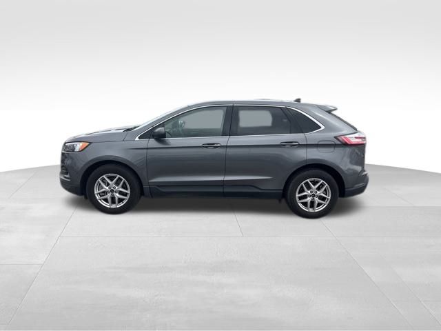 2024 Ford Edge SEL photo 2