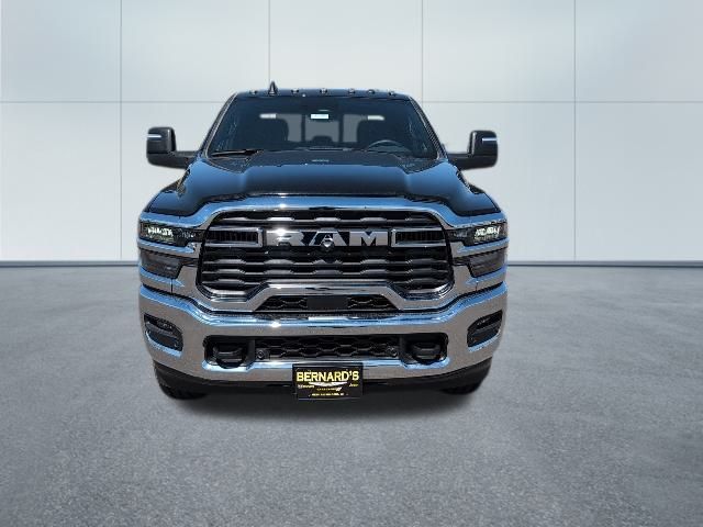 2025 Ram 2500 Tradesman photo 8