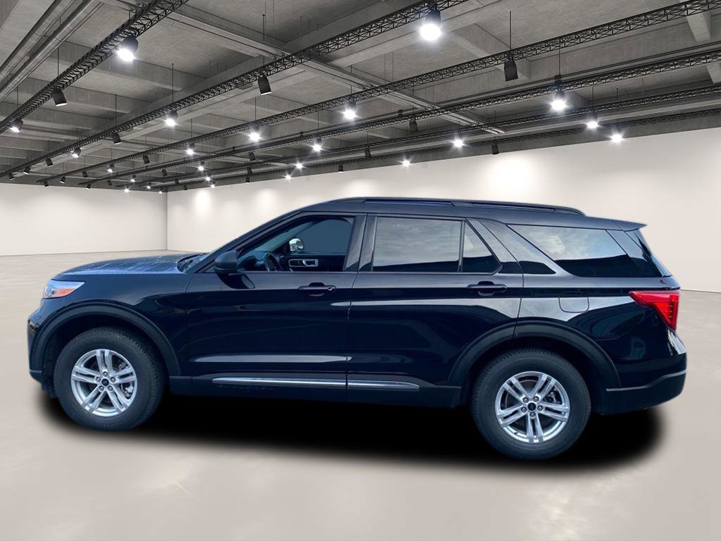 2022 Ford Explorer XLT photo 3
