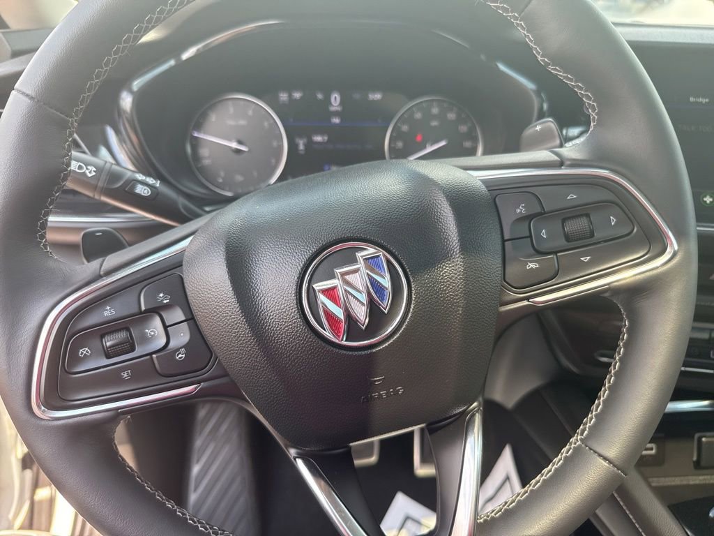 2022 Buick Envision Essence photo 17