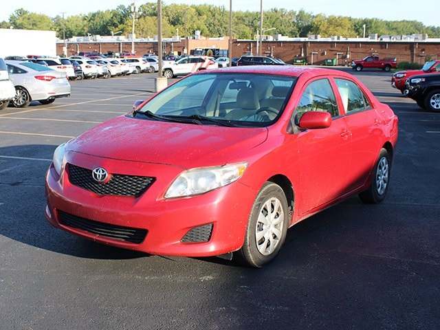 Used 2010 Toyota Corolla LE with VIN 2T1BU4EE6AC393499 for sale in North Olmsted, OH