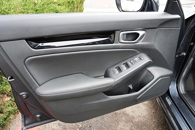 Used 2024 Gray Honda EX-L image 23