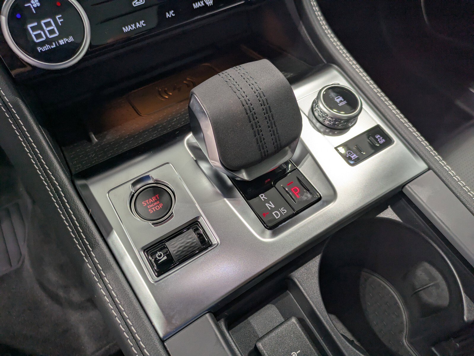 2026 Jaguar F-PACE P250 R-Dynamic S photo 19