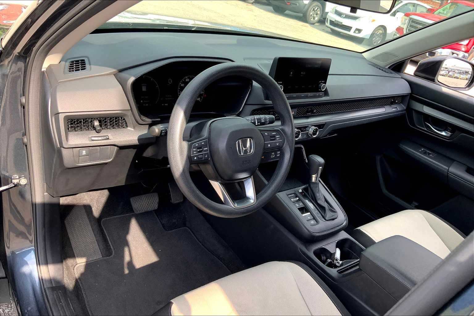 2024 Honda CR-V EX photo 15
