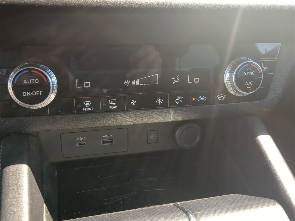 2022 Mitsubishi Outlander SE photo 20