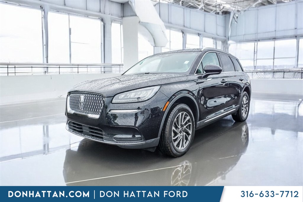 2022 Lincoln Corsair Standard photo 24