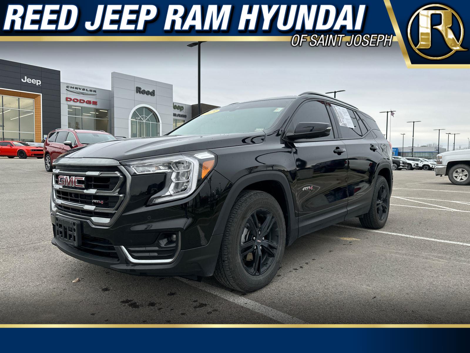 2023 GMC Terrain AT4's photo