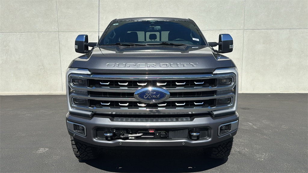 2024 Ford F-350 photo 2