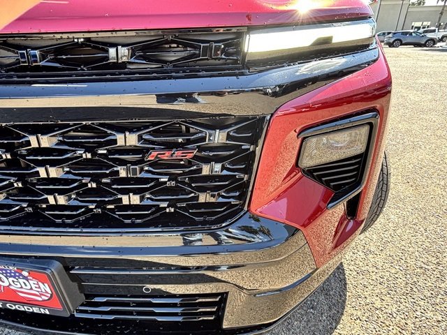 2026 Chevrolet Traverse RS photo 2