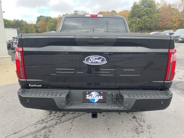 2025 Ford F-150 STX photo 4