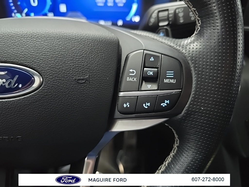 2020 Ford Explorer ST photo 21